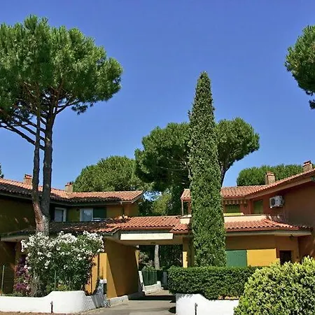 Ferienhaus By The Sea In Special Surroundings *