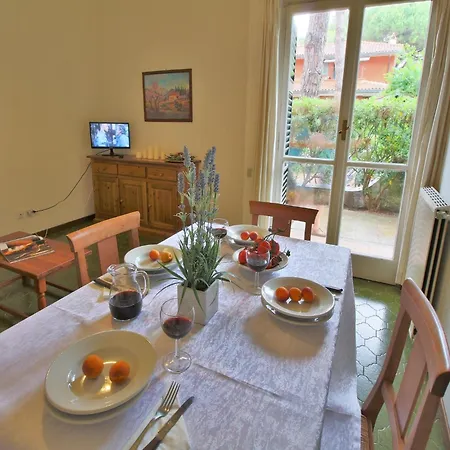 By The Sea In Special Surroundings Santa Liberata