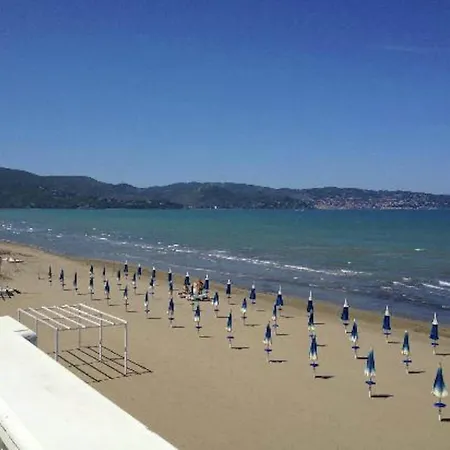 By The Sea In Special Surroundings Santa Liberata