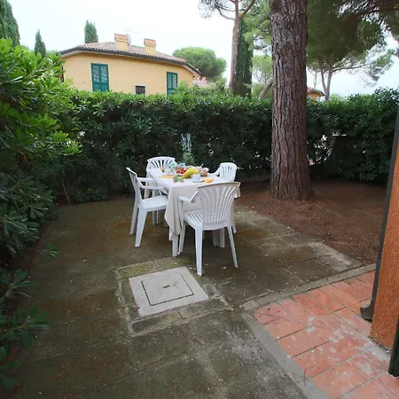 By The Sea In Special Surroundings Holiday home Santa Liberata