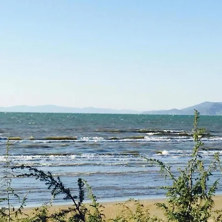 Hébergement de vacances By The Sea In Special Surroundings *